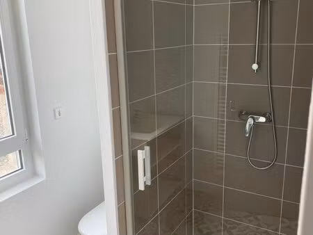 appart t2 proche hyper centre