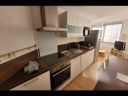 t2 meublé 30 m² – castelsarrasin centre-ville