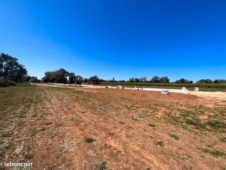 terrain 580 m² saint martin de crau