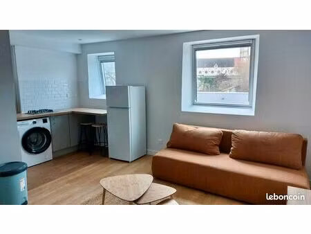 location 2 pièces meublées centre soissons