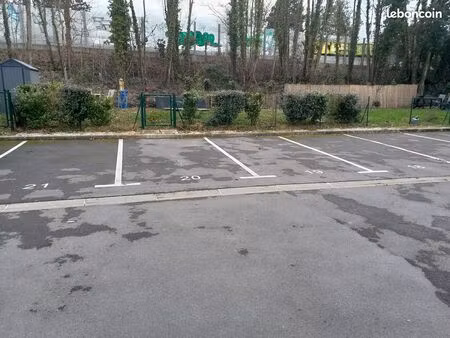 location parking face beaussite