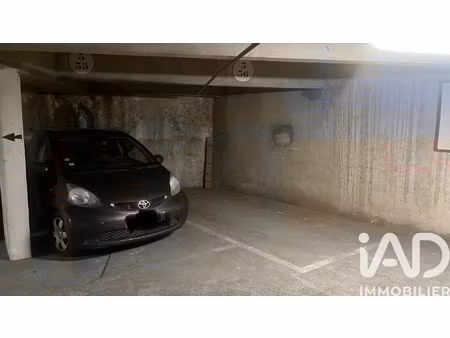 vente parking undefined m²