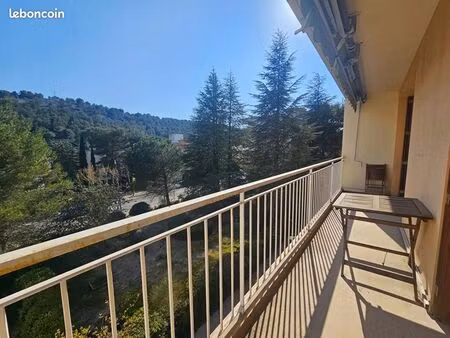 appartement 3 pièces 66 m²