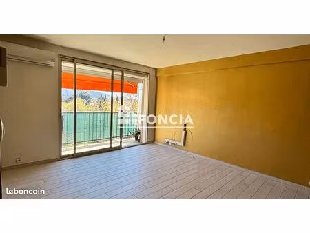 t3 rénové et climatisé avec bureau/dressing et stationnement privatif  au cœur du 12ᵉ arro