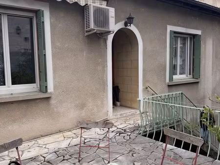 maison de village 4 pièces 85 m²