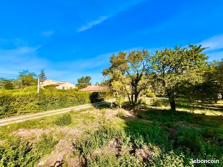 terrain aménagé et viabilise