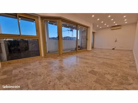 appartement 3 pièces 77 m²