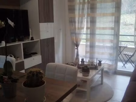 appartement entièrement meublé