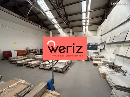 local industriel 180 m²