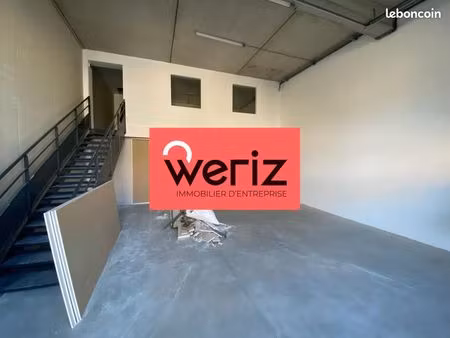 local industriel 122 m²