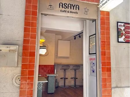 local rénové - 25m2 - liberation longchamp consolat - 8000e