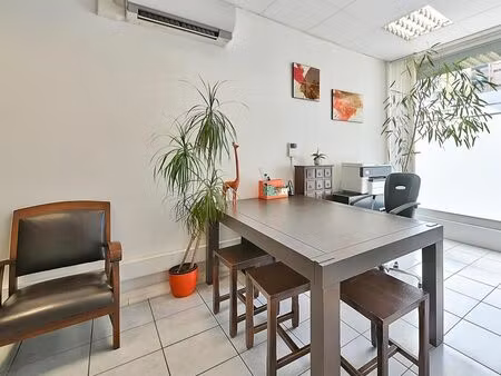 a louer lyon 8  bureau de 16 m² dans cabinet de groupe