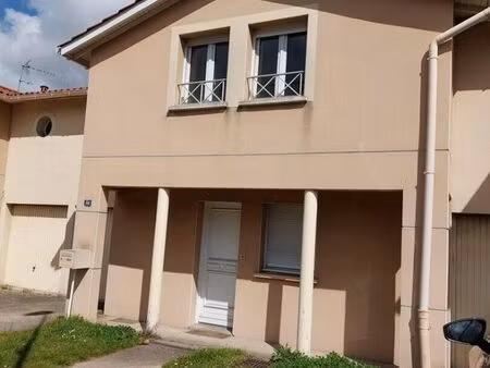 maison 110 m² charly