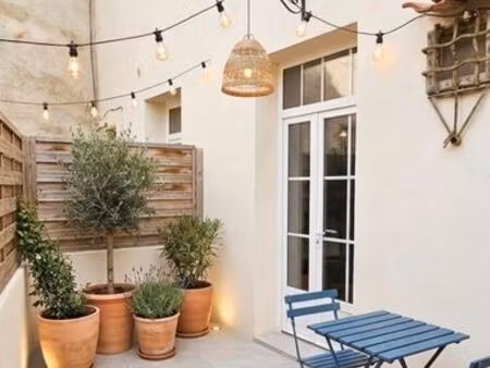 studio meublé avec terrasse – endoume (marseille 7e)