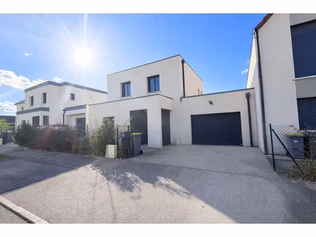 maison récente 6 pièces  neuilly-cimolois