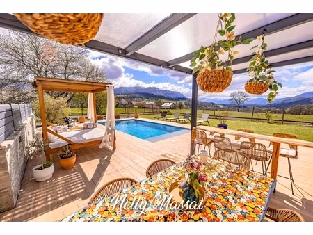 villa récente à la biolle - vue dégagée  piscine  5 chambres - 205 m2 habitable