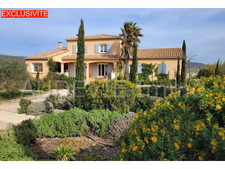 villa de standing – 220 m² – vue panoramique sur les vignes des corbières