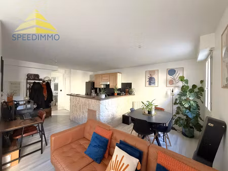 location appartement 2 pièces 47 m² à périgny (94520)