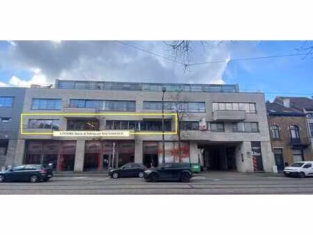 proximité centre administratif d'uccle beau bureau