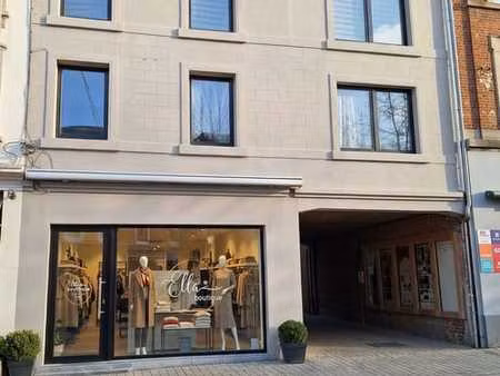 rez-de-chaussée commercial 54m² à louer spa