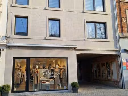 rez-de-chaussée commercial à louer spa