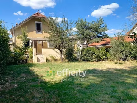 maison 6 pièces - 145 m²