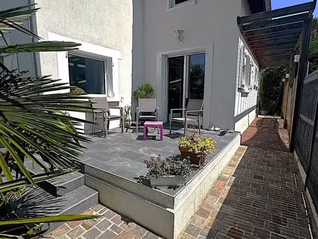 vente maison 5 pièces 150 m² noiseau (94880)