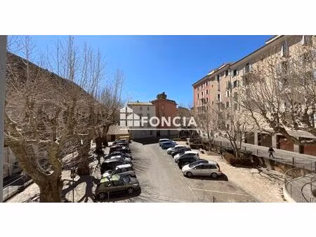 digne hyper centre appartement t3 loué avec cave