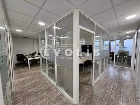 vente bureaux 110 m² à 220 m²