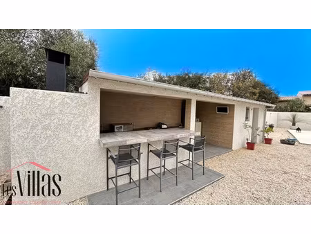 belle villa familiale avec piscine  5 chambres