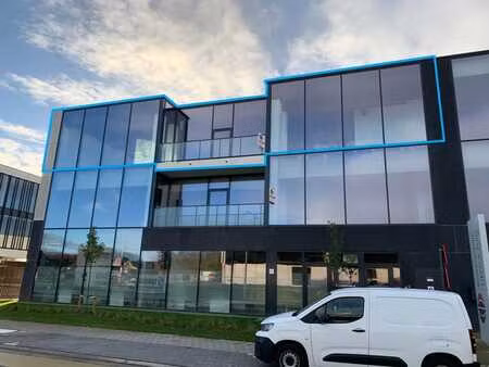 236 m² instapklaar nieuwbouw kantoor