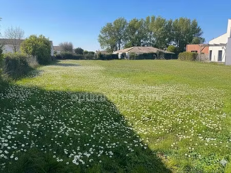 vente terrain 618 m² à saint-laurent-de-la-pree (17450)  140 000 €