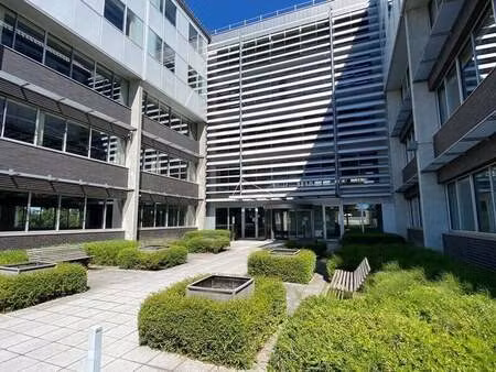 bien professionnel à louer à merelbeke € 2.430 (lmwcq) - cd-vastgoed bvba | zimmo