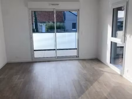 location appartement 2 pièces à dinard gare-la saudrais-la vicomte (35800) : à louer 2 piè