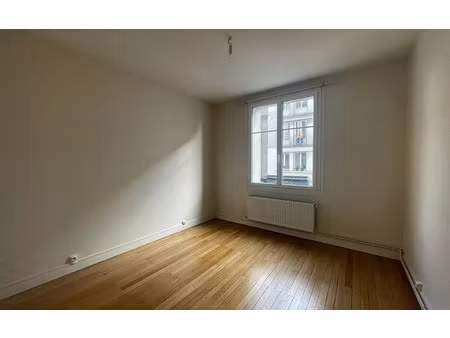 location appartement  55.65 m² t-3 à tours  680 €