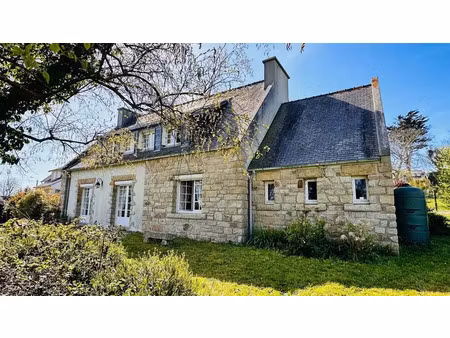vente maison à roscanvel (29570) : à vendre / 131m² roscanvel