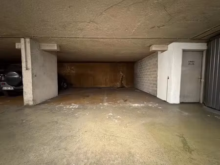 vente parking 14 m² à nice (06000)  75 000 €