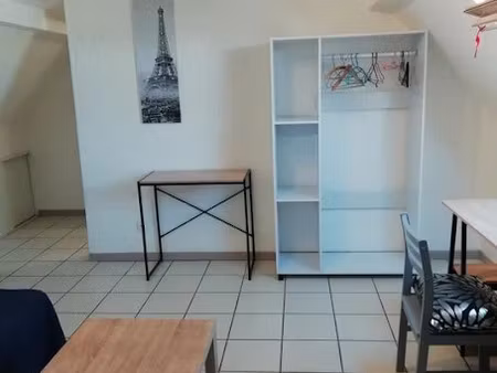 location meublée appartement 1 pièce 20 m² à amiens (80000)  520 €