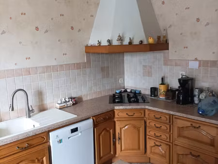 vente appartement 4 pièces à bessines-sur-gartempe (87250) : à vendre 4 pièces / 89m² bess