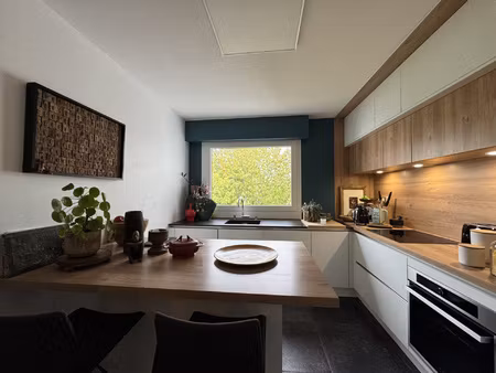 parc delpech appartement de type 3 avec balcon et 2 places d