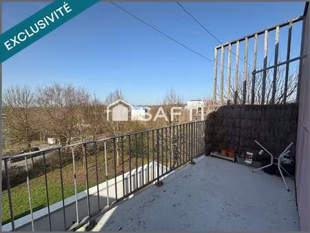 au dernier étage avec terrasse