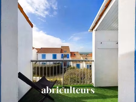 appartement 2 chambres avec balcon vue mer – rue de la pointe à l'herbaudière
