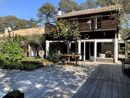 maison avec piscine + appartement  proche du lac 