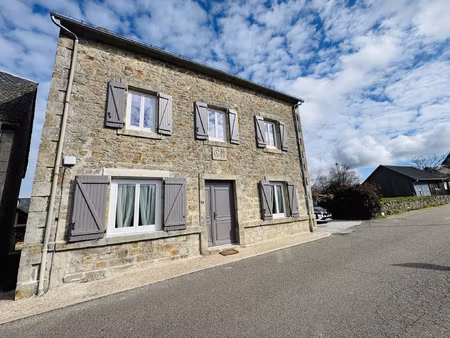 jolie maison en pierres 4 chambres avec jardin entierement r