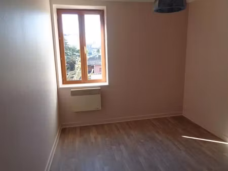location appartement 2 pièces 50 m² à venissieux (69200)  705 €