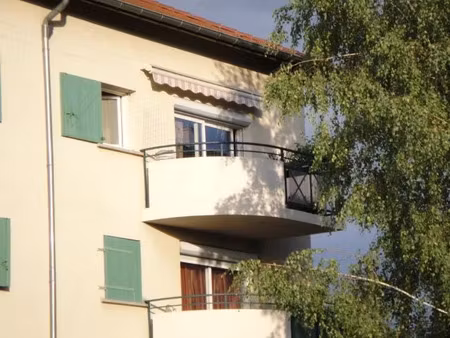 location appartement 4 pièces 71 m² à la tour-du-pin (38110)  840 €