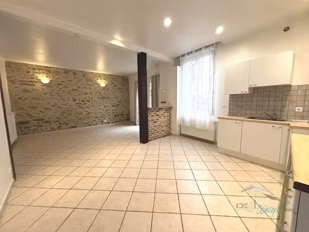 location appartement 2 pièces 55 m² à lardy (91510)  815 €
