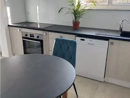 location appartement 2 pièces à lagorce (33230)  920 €
