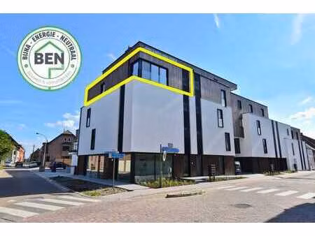 instaplare nieuwbouw met ruim terras en overdekte autosta...