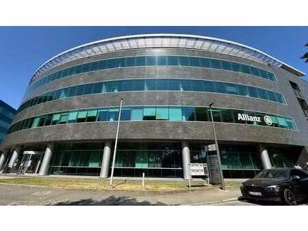 espace de bureau à louer dans le rubens building à berchem